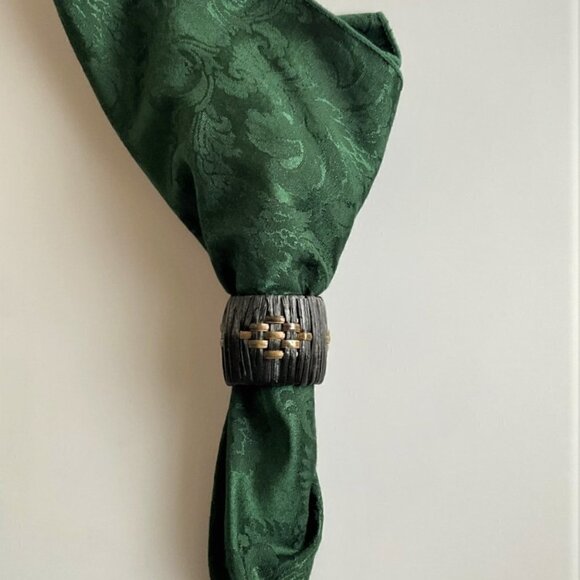 VINTAGE FOREST GREEN CLOTH NAPKINS & RINGS SET 16 PIECES - Picture 2 of 11